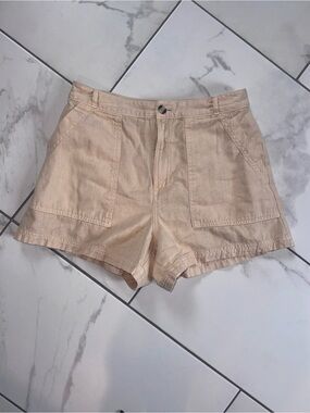 Women’s Universal Thread Shorts